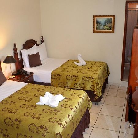 Hotel Villa Florencia Zona Rosa San Salvador Exteriör bild