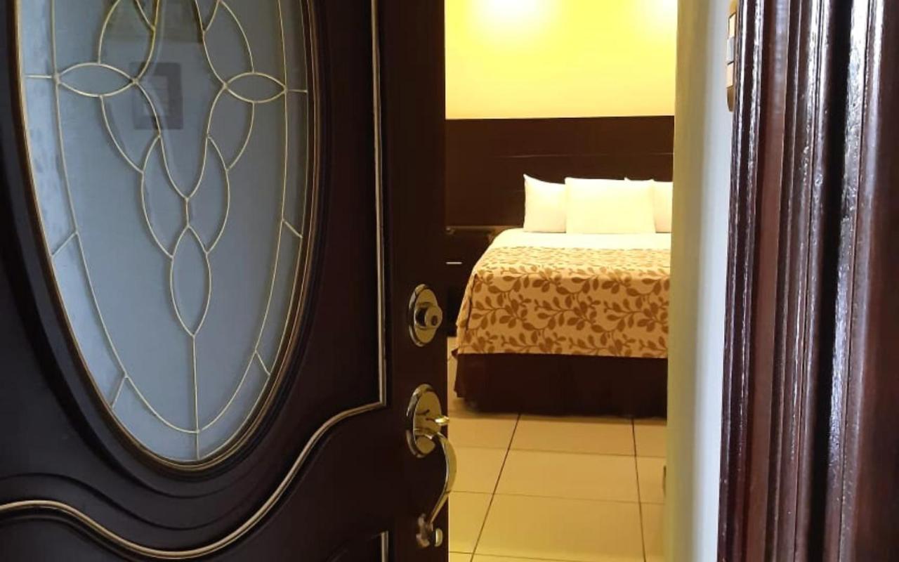 Hotel Villa Florencia Zona Rosa San Salvador Exteriör bild