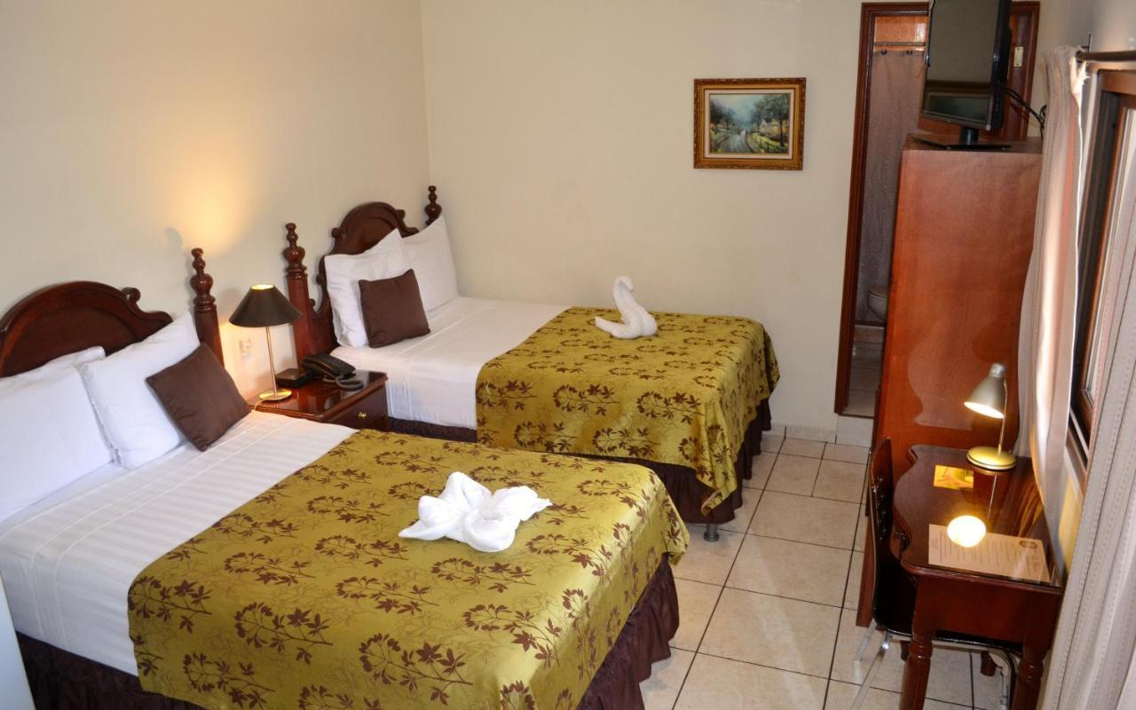 Hotel Villa Florencia Zona Rosa San Salvador Exteriör bild