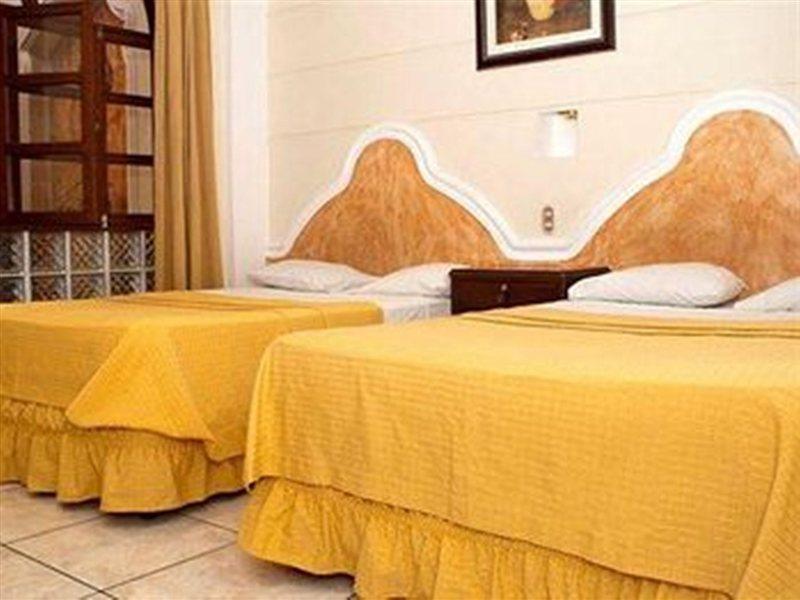 Hotel Villa Florencia Zona Rosa San Salvador Exteriör bild